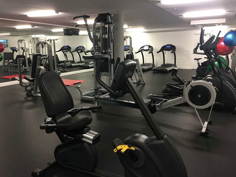 Avenue Hotel Canberra - Hotel Accommodation 10