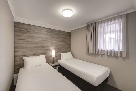 Adina Serviced Apartments James Court - Hotel Accommodation 6