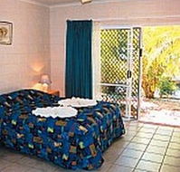 Colonial Palms Motor Inn - Hotel Accommodation