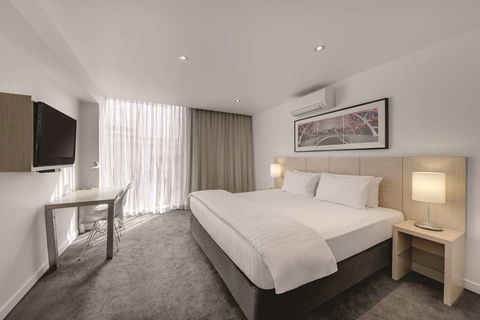 Travelodge Melbourne Docklands - Hotel Accommodation 11