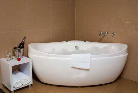 Best Western Plus Hovell Tree Inn - Hotel Accommodation 13