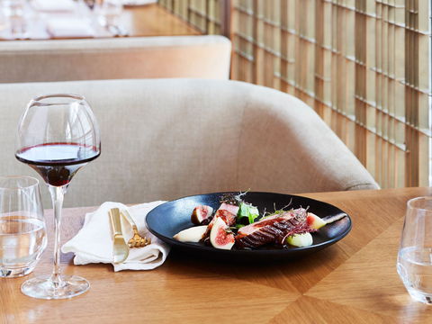 Sofitel Sydney Darling Harbour - Hotel Accommodation 11