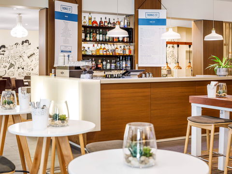 Novotel Sydney Central - Hotel Accommodation 10