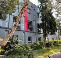 Best Western Plus Camperdown Suites - Hotel Accommodation