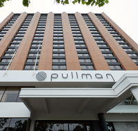 Pullman Melbourne on the Park - Hotel Accommodation