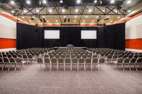 Crowne Plaza Alice Springs Lasseters - Hotel Accommodation 7