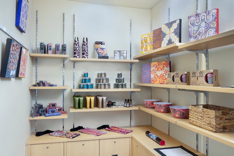 Crowne Plaza Alice Springs Lasseters - Hotel Accommodation 15