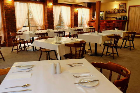 St Georges Motor Inn - Hotel Accommodation 15