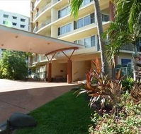 Cullen Bay Resorts - Hotel Accommodation