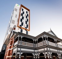 Holiday Inn West Perth - Hotel Accommodation