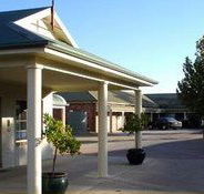 Country Gardens Motor Inn - Hotel Accommodation