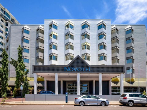 Novotel Darwin Atrium - Hotel Accommodation 1