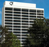 QT Canberra - Hotel Accommodation