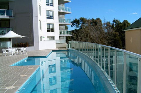 Pacific Suites Canberra - Hotel Accommodation 2