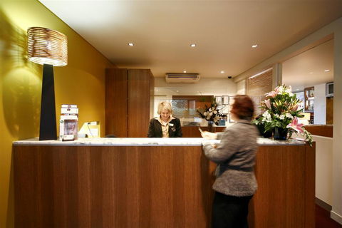 Best Western Plus The Tudor-Box Hill - Hotel Accommodation 1