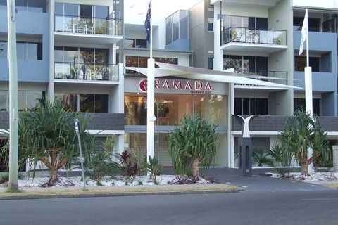 Ramada Hervey Bay - Hotel Accommodation 1
