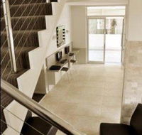 City Oasis Inn - Hotel Accommodation