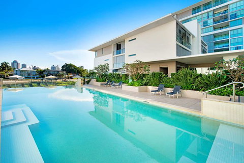 ULTIQA Freshwater Point Resort - Hotel Accommodation 2