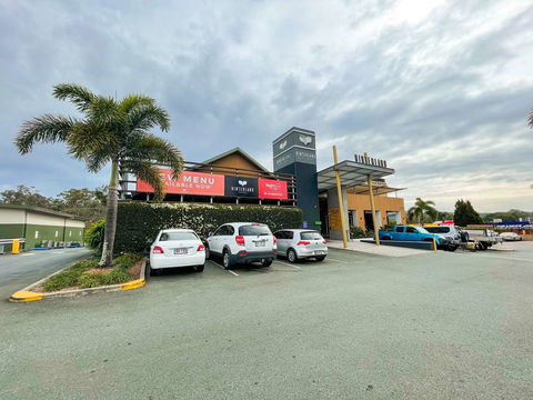 Nightcap at Hinterland Hotel - Hotel Accommodation 0