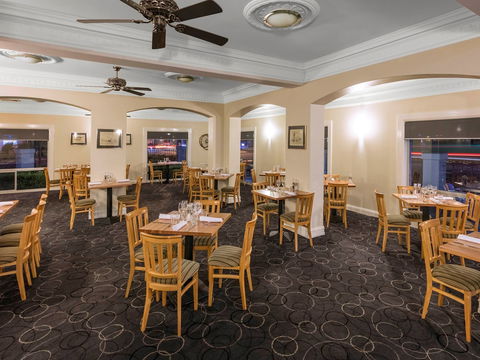Mercure Wagga Wagga - Hotel Accommodation 2