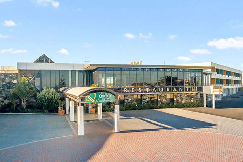 Quality Hotel Lighthouse - Hotel Accommodation 0
