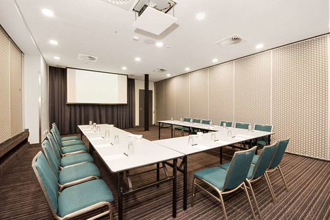 Quality Hotel Lighthouse - Hotel Accommodation 13