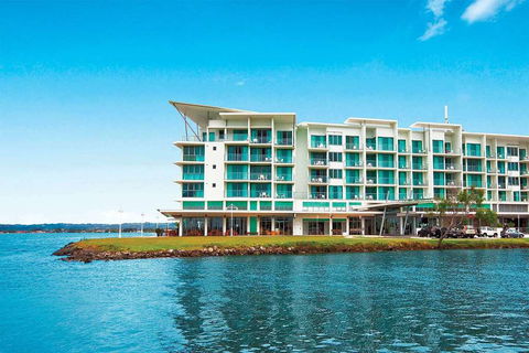 Ramada Hotel & Suites Ballina - Hotel Accommodation 3