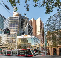 Meriton Suites Campbell Street - Hotel Accommodation