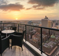 Meriton Suites Pitt Street - Hotel Accommodation