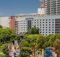 Novotel Sydney Darling Square - Hotel Accommodation