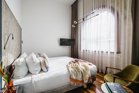 The Old Clare Hotel - Hotel Accommodation 5