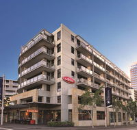 Adina Apartment Hotel Darling Harbour - Hotel Accommodation