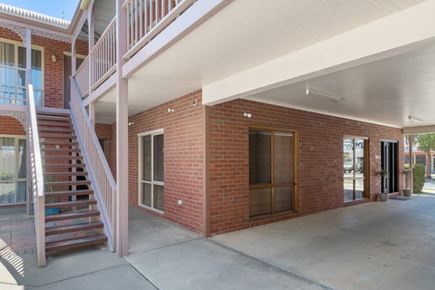 Burke & Wills Motor Inn - Hotel Accommodation 3