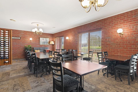 Burke & Wills Motor Inn - Hotel Accommodation 6