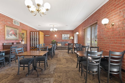 Burke & Wills Motor Inn - Hotel Accommodation 7