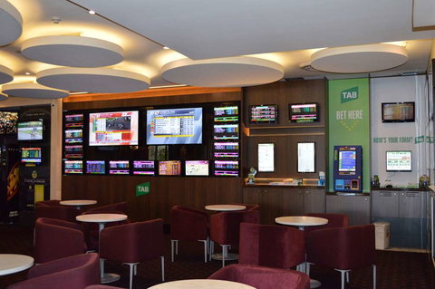 Ramada Hotel & Suites Sydney Cabramatta - Hotel Accommodation 10