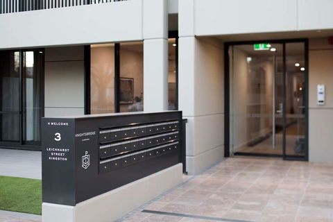 Knightsbridge Canberra - Hotel Accommodation 2