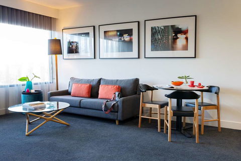East Hotel - Hotel Accommodation 4
