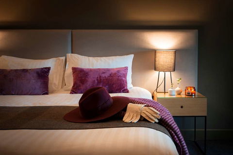 East Hotel - Hotel Accommodation 5