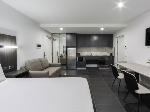 The Sebel Canberra Civic Hotel - Hotel Accommodation 8
