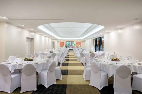 DoubleTree by Hilton Esplanade Darwin - Hotel Accommodation 9