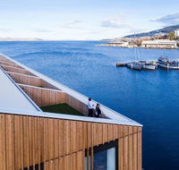 Macq 01 Hotel - Hotel Accommodation