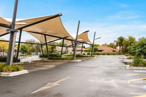 Quality Hotel Rules Club Wagga - Hotel Accommodation 1