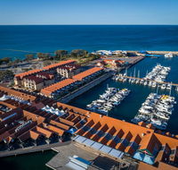 Hillarys Harbour Resort Apartments - Hotel Accommodation