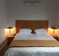 Beachside Apartments - Hotel Accommodation