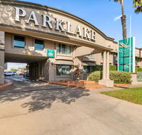 Quality Hotel Parklake Shepparton - Hotel Accommodation