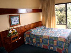 Village Family Motor Inn - Hotel Accommodation 0