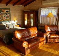 Southern Anchorage Retreat - Hotel Accommodation