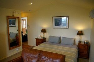 Southern Anchorage Retreat - Hotel Accommodation 1