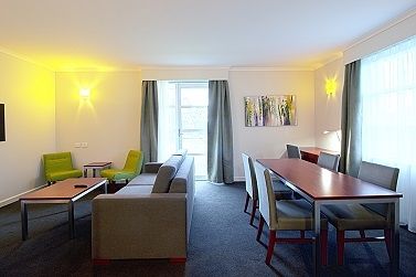 Abode Narrabundah - Hotel Accommodation 0